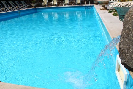 Außenpool vom hotel terme punta del sole ischia, ciro castiglione